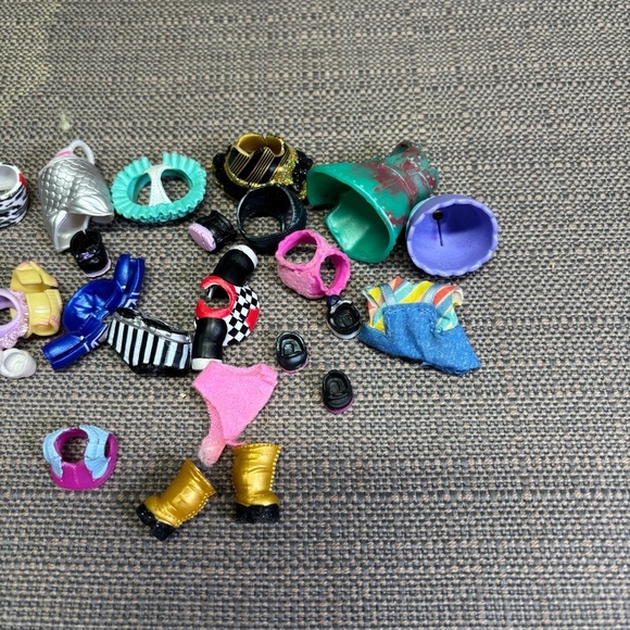 L.O.L Surprise Colorful Kids Toy Dress-Up Set - Picture 4 of 4